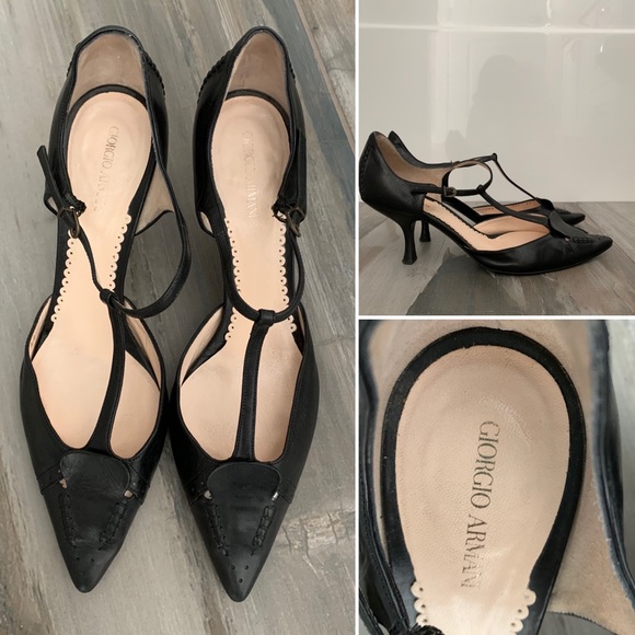 Giorgio Armani Shoes - 💥HOSTS PICK! 💥 Giorgio Armani Black Slingback
